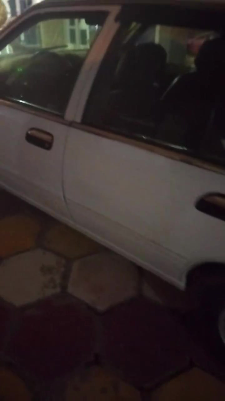 برنس فراشه موديل ٩٧ اوتوماتيك رقم ديالى الماني سياره نظيفه مال جناي ترايها حديث محرك مفتوح تخم تاير كهربائيات كلها شغاله مصبوغه عام للجماليه السياره بأسم شخص اوديك على صاحبها يريد تحويل تجي تشوف وتقتنع وتدلل ... سعرها ٣٥ ورقه وبيها مجال . ***********
