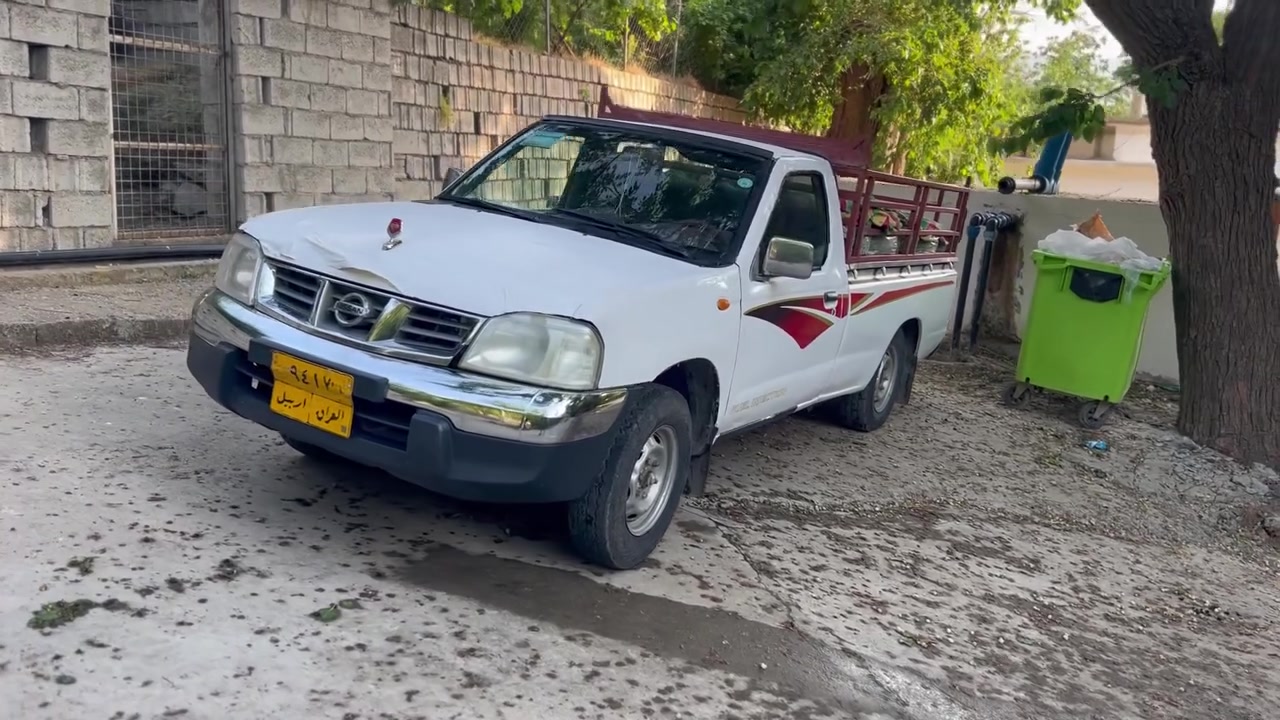 نیسان تاک ڕەقەم هەولئر چوار ڕەقەمی« ٥ »قولاب ناو سۆر «٢٠٠٦»گێرو مەکەنەو ئەکسل بەشەرت دەحمی پێشی هەیە وابزانم لەگەل دەحمەکە وەرگەراوە حام سبوخ بەلام شەنسی نەگرتوا شەنسیش بەشەرت «کاکە هەموشتم نوسیوا کەس نەلئ زانیاری »بۆ نرخ یان نامە بنئرە یان لە واتساپ تیل بکە ***********
