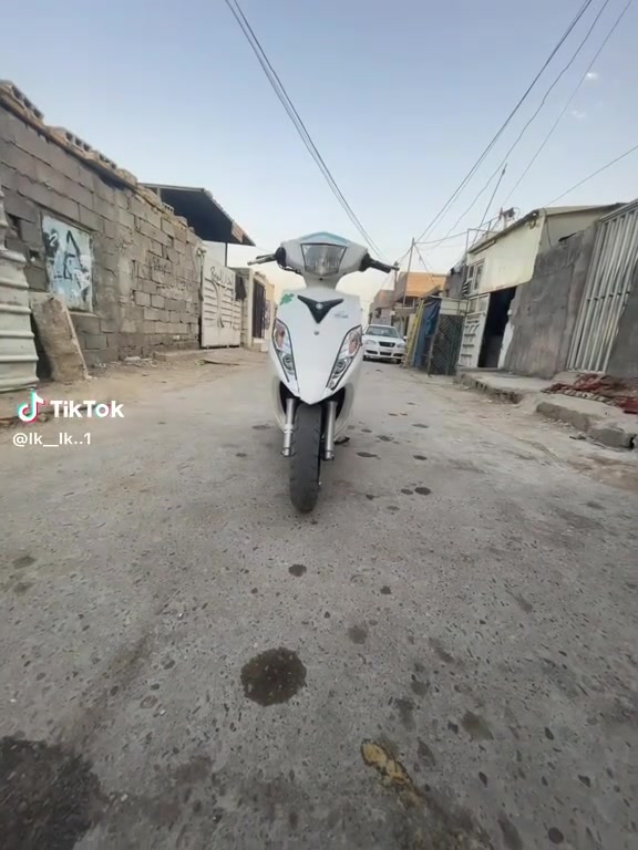 دراجه ماكس مضلع لبيع حديث 2014 دراجه خير من الله بيهة شكم شغلة تزويد اصلي سعر 900 بيهة مجال ***********
