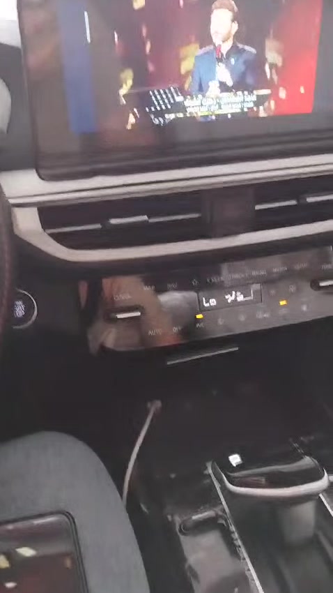 تنزيل و تشغيل برنامج كار لايف على شاشة كيا سيلتوس وكيا k3   والنترا والكورلا تجميع الصين وكيا اسبورتج تجميع الصين راف فور جميع سيارات تجميع الصين  تنزيل برنامجها الاصلي ب15الف  الي مكانه بعيد يخابرني واني ادزله الرابط واشرحله الطريقه وهم وضل وياه خطوه بخطوه لي مايربط على السياره هم ب15الف جهاز ايفون ميصير اخوان  والي  يكدر يجيني   مكاني بغداد الغدير ***********
