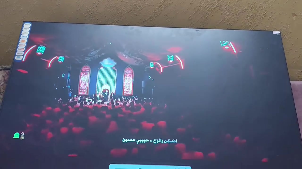 السلام عليكم 
شاشه سامسونك حجم 55 4K استخدام جدا قليل بعده بتراب الشركة وياه كامل ملحقاته وبعدهن بلجيس وكارتونته موجوده 
العنوان بغداد 
واتساب لو ع الخط موجود ***********
