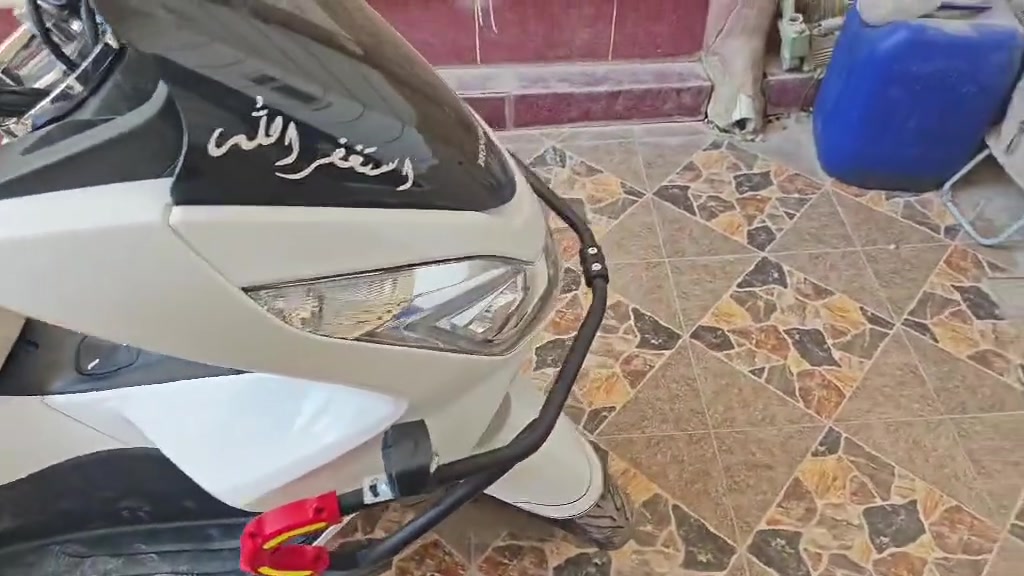 pcx جيل ثاني ياباني
محرك 125
ماشيه 16الف 
السعر 18.5$
من دون الدرع ول تجوه 
الشراي ينتصل
ديالى بعقوبة 
***********
