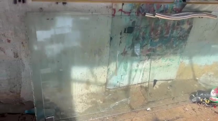 جام خانه  طول210. عرض90  السعر 75 وبيهن مجال ‭***********‬
