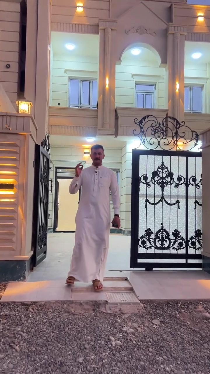 بيت بمواصفات عالية للبيع في القادسية حي الضباط شارع 20
شاهد الفديو للنهاية السعر اخر الفديو

***********
