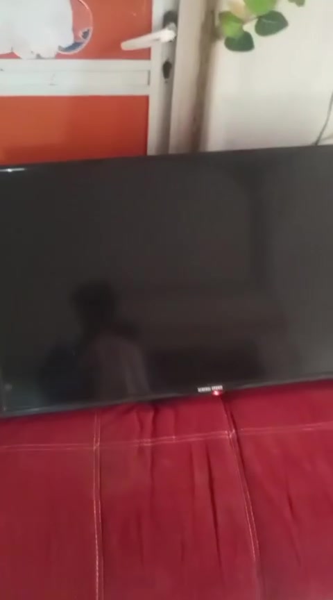السلام عليكم بلازمات اثنين للبيع انضاف اي خلل او عطل ما بيهن على الفحص تجي تفحص وتقتنع يلا تاخذ (وحده ام النت )(وحده عاديه بدون نت)
سعر ام نت  (140الف ) حجم 43بوصه
سعر  العاديه بدون نت (90الف)حجم 42بوصه 
اي استفسار اذا تحب الخاص موجود 
(رقم هاتف ***********)
