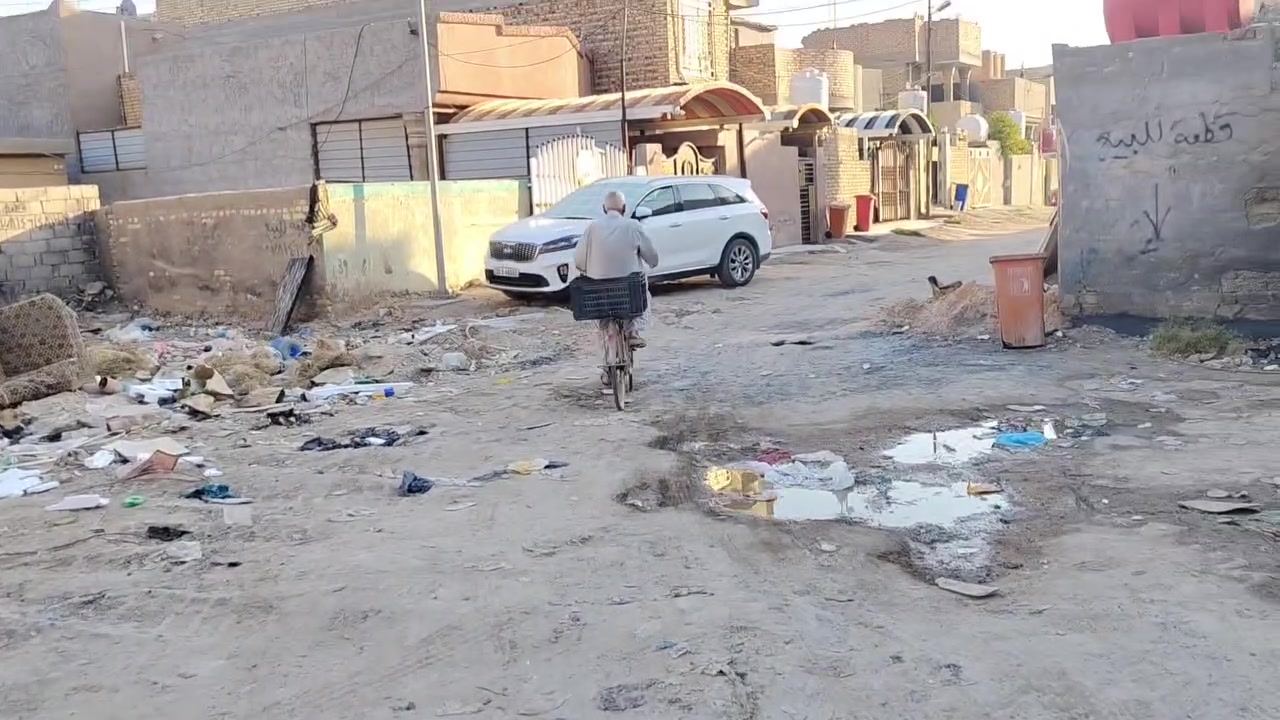 قطعه أرض للبيع مساحه ٢٠٠م طابو زراعي سند ٢٥ عنوانه بكرلي خالف الملعب فرع ابو امجد المختار السعر ٥٣ مليون وبيه مجال اليرغب بشراء مراجعت مكتب الذهب الأبيض او اتصل على الرقم *********** ابو حسين للعقار
