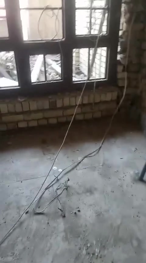 شركة البيت الجديد المقاولات ترميم المنازل،،،عمل اليوم ترميم بيت ماساحه 85 تقشير الجدران وضافه بناء وقص رباطات سقف وتدعيم السقف بلشيلمان المخفي ،،،،،البيت الجديد الترميم المنازل ***********
