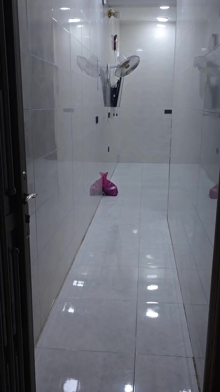 سلام وعليكم تفاصيل داخل الفيديو 
بيت كامل مكمل 
***********
