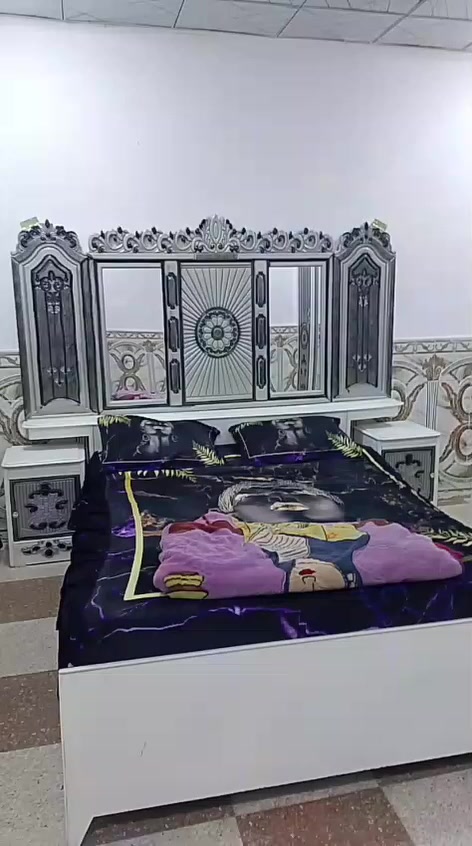 ميز مراية • ٦ بيبان • أقل من شهر