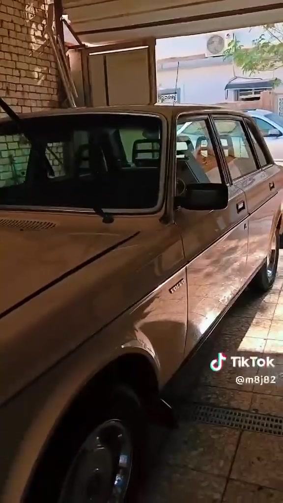 ١٩٨٣ • ١١٦٠٠٠ كم • اوتوماتيك