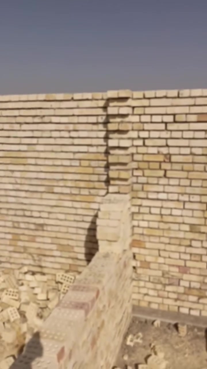 خلفه بناء شغل هندسي نشر قالب وزن صونده ولحمد لله متفرغ حالين اشتغل بكل مكان بابل تفضل ***********
