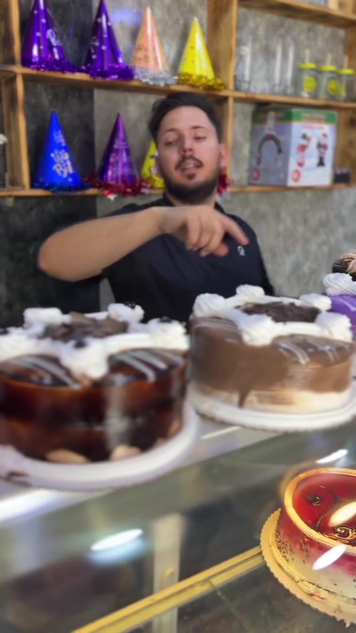 محشي طبقات • قالب • موصل جانب الأمين