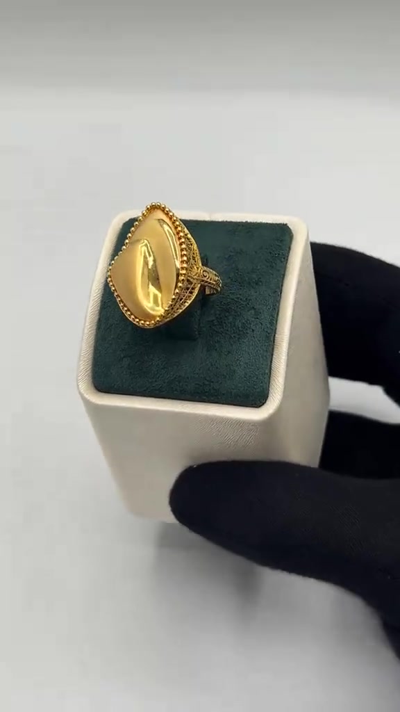 الفخامة في أصغر التفاصيل.. اكتشفي تشكيلتنا الجديدة من الخواتم! ✨
☎️***********
📍الانبار هيت الجري مقابل شارع الحمام
