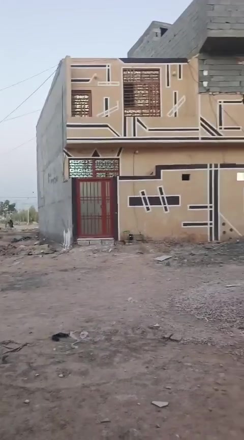 السلام عليكم ورحمة الله بيت خمسين متر طابقين للبيع العنوان كربلاء المقدسة قرب الحولي السعر35وبي مجال شي قليل
***********‬‏
***********
السلام عليكم ورحمة الله بيت خمسين متر طابقين للبيع العنوان كربلاء المقدسة قرب الحولي السعر35وبي مجال شي قليل
