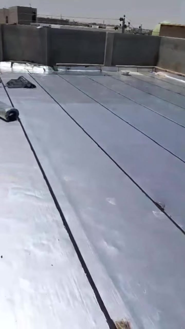 🌧️🏠 تريد تحمي سطح بيتك من المطر والرطوبة وحرارة الصيف؟ 🌞💦
📞  ***********📞

تعلن شركة جوهرت بغداد  للأيزوكام عن توفر وتنفيذ عزل الأسطح باستخدام الأيزوكام الأصلي 🇮🇹 بسماكة 6mm، العاكس للحرارة والمانع للرطوبة.

🔥 ليش تختار الأيزوكام؟
✅ يعكس حرارة الشمس بنسبة تصل إلى 80%
✅ يمنع تسرب الرطوبة ويحمي السطح
✅ يتحمل مختلف الظروف المناخية
✅ ضمان جودة العمل لمدة 12 سنة
✅ صيانة مجانية خلال فترة الضمان
✅ أسعار مناسبة جداً وجودة عالية

🏗️ يُستخدم الأيزوكام على:
الصب • الفرشي • الأشتايكر • الجينكو • السندويج بنل • الأسطح المزفتة

💡 واستغنِ عن طرق العزل القديمة والثقيلة والمكلفة مثل:
التراب • النايلون • الفلين • الطين وغيرها.

🏢 نعمل على تغليف أسطح المباني الحكومية والأهلية
من شمال العراق إلى جنوبه 🇮🇶

🚗 لا تتعب نفسك بالبحث!
اترك عنوانك وتواصل ويانا، ونوصل لباب بيتك ونقدملك الخدمة بأفضل جودة.

📞 للحجز والاستفسار *********** 

⭐ لسنا الوحيدين... لكننا نسعى دائماً لأن نكون الأفضل. ⭐

📲 فضلاً وليس أمراً: شارك المنشور حتى يستفاد غيرك
