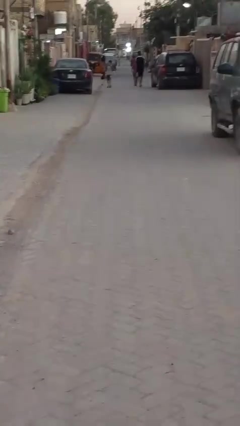 سلام عليكم رفت للبيع 200متر ويا 4دبلات    
طابوك جمهوري نضام  الرفت كل 100متر وحد مع تاسيس مجاري يعني كبل طلع الخلفه وبني للتواصل ***********وتساب هم موجود
