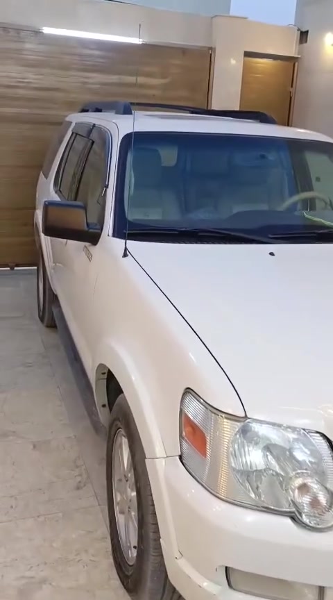 السلام عليكم ورحمة الله من رخصت العنده منه 
فورد اكس بلور وارد خليجي كفالا عامه موديل 10)اب اسم أبوي ماعليهه لاغرامات ولاشي تاخذ صافي 130$***********اتصل اوبيك خيراوتدلل
