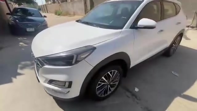توسان ٢٠٢٠ • فول مواصفات • جلد لونين