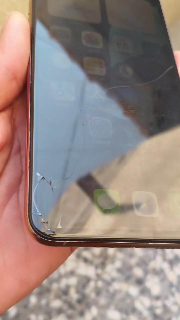السلام عليكم
إيفون 
XS Max
ذاكرة ٢٥٦
بطارية ٧٨
سعر ١٥٠ وبي مجال
بغداد الأورفلي