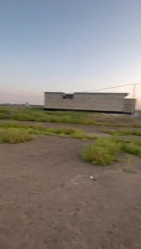 ١٠ قطع للبيع سره واحد شارع ١٠ طابو زراعي مساحه القطعه ٢٠٠
تريد ٤٠٠ موجود شكد متريد مساحه موجود 
كهرباء وسكن ومي
📍الشراع خلف محطه البانزين الجديدة الي عل سريع
شارع ٤٠ بصفهن الي من مجمع عمر الراوي للسريع
ال ٢٠٠ب٨ مليون
ال ٤٠٠ب ١٦ مليون
ال ٦٠٠ ب٢٤ مليون
مكتب كريم العبيدي

٠***********
