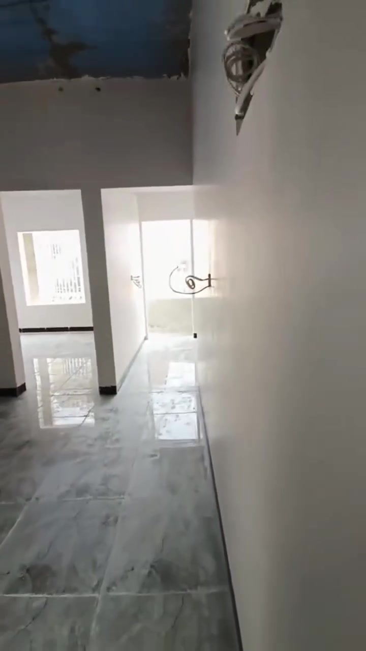 كادر لبخ جص من الموصل نتصل***********
متواجد في جميله المتر ب3 مصرف علينه شرط مساطر حايط جام
