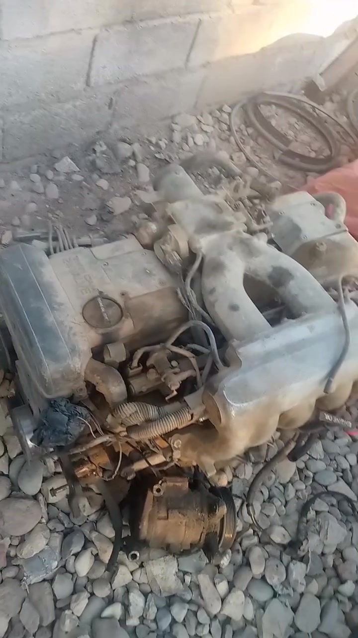 مكينه ثنين ونص ديلكو مكفوله لاتنقيص ولاتبخير مع الكير جديد نقصها بور ستيرن وكمربريسر التبريد مو شغال السعر ٧ اوراق قفل بالكوت 
***********
٧٨٣١٨٣٣٠٩٢
رحمه لوالديكم قفل ٧ اوراق لحد ينطي اسعار بالتعليقات الي تفيده يتصل والي متفيده يعبر المنشور جزاكم الله خير
