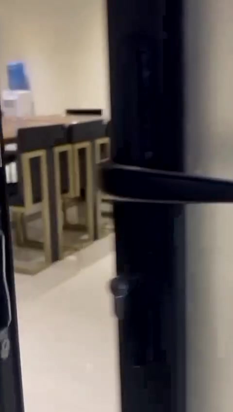 مزرعة للإيجار اليومي 🏡🌳

📍 الموقع: بغداد –الدورة قرب جسر الطابقين

✔️ أجواء هادئة ومناسبة للعوائل والشباب 

✔️ مساحة واسعة وخدمات متوفرة

✔️ مثالية للراحة والونسة

📌 للحجز والاستفسار يرجى الاتصال أو المراسلة على واتساب: 

 📞 ***********

 موثقة  بتطبيق اجرلي لسياحة المزارع في العراق
