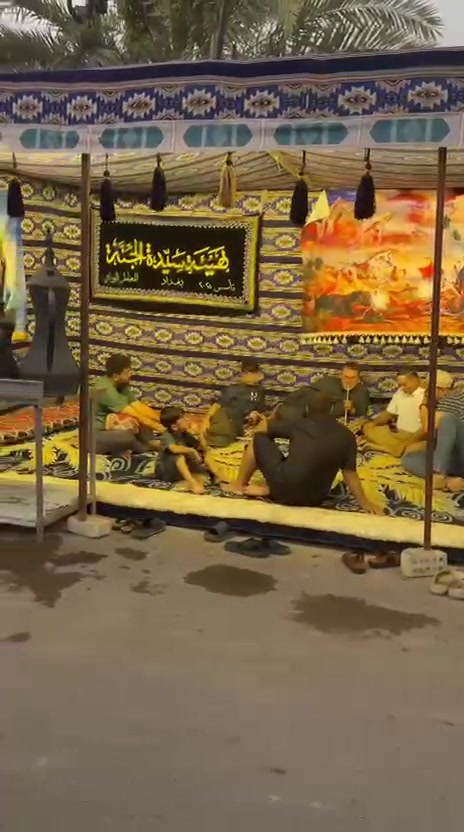 خوان خدام الحسين ع عندي تكية البيع كلش نضيفة وقماشهة جديدسعر350بكاني بغداد مدينة الصدر الستفسار ***********
