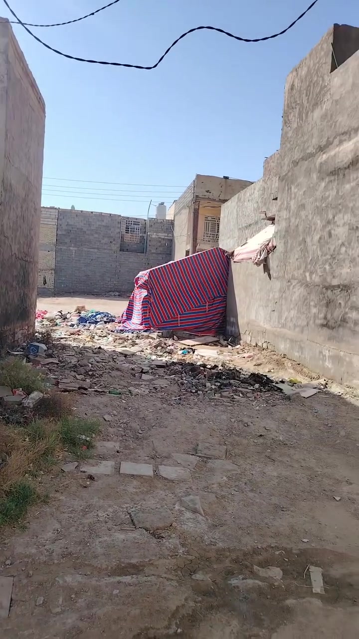 سلام عليكم قطعه للبيع مساحه ٥٥ متر تصلح بنأ بيت سكن او حسينيه للزوار بسعر مناسب جدا جدا تفاصيل أكثر عن العقار الاتصال على الرقم *********** واتساب أو اتصال على الرقم *********** لمعرفه السعر علق برقم ١ يتم الرد على خاص
