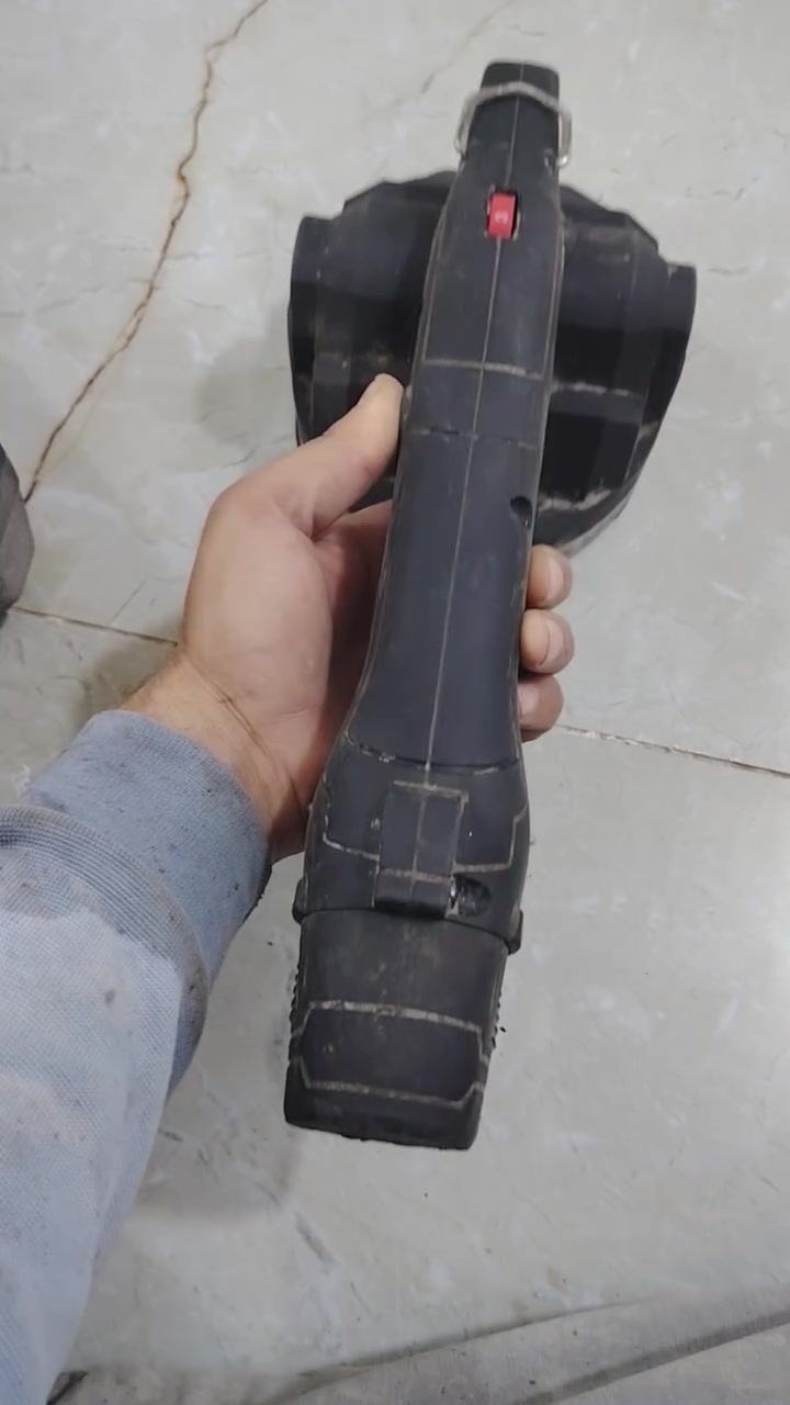 خباطه كهربائيه للبيع
خباطه كهربائيه حجم كبيرتطلع  عربانتين ترس شغاله بس الجدر مكسور 

+

هزاز سيراميك شغاله فول

السعر اتصال ***********
