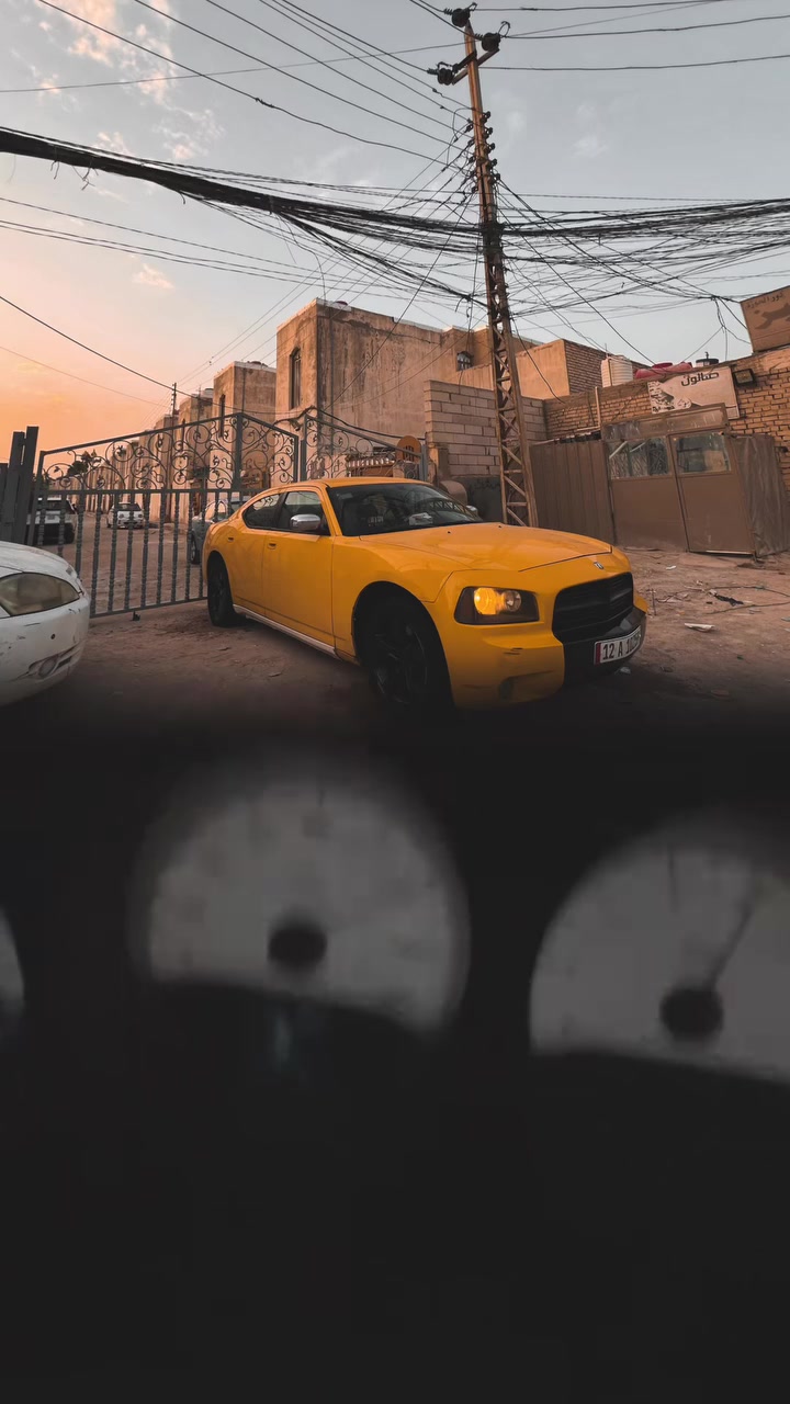 سلام عليكم
جارجر 10 اصل
مكينه 3500
تبريد ثلج قطعتين
ثلث جوكات 
حداديه كارتون 
خطه كوت بغداد
مصفره هيه وغرامه 
حادثه جاملغ خلفي 
منتضومت زنون 
منضومت بانزين جديده 
سياره تاخذه كبل لشارع خير من الله 
سعر 90وبي مجال لطيبين 
*********** ماتواجد فقط تصال أو واتساب

