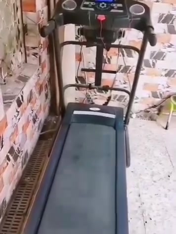 متاح جهاز جري كوري  مستعمل شهر واحد
يتحمل وزن ١٥٠ كم + مزود بحزام تنشيف (هزاز) للبطن
مكان طوريج
السعر ب٢٥٠ الف
الي يريده يتواصل وياي  واتساب أو يعلق و أني أدخله خاص
***********
