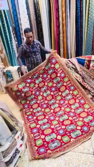 مفرش زوليه قياس متر ونص في مترين 

🌷مفروشات الحياوي 🌷
❤كوت قرب بيت أبو الهوى ❤ 
توجد خدمة توصيل جميع المحافظات 
للاستفسار  
*********** واتساب ابو احمد

@أبرز المعجبين
