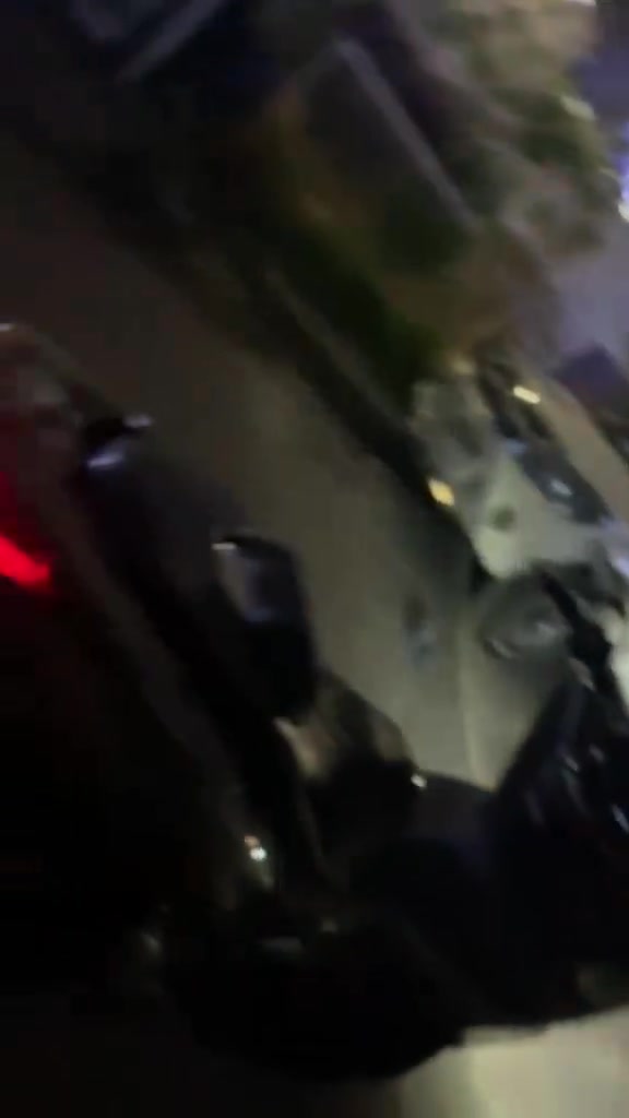 سلام عليكم PCX جيل الثالث ياباني
نازله من المعرض قبل شهرين 
ابيعلك عله صور مزاد اليابان 
الدراجه بحاله الوكاله وياها منفيسهة وكتلوكاتهة 
وبيه شاشه كاربلي الدراجه ولا غلطه كفاله حته من الطسه
حساس ازدحام✅
حساس ستان ✅
الدراجه كفاله من التاير للتاير اي نقص مابيه  
وشرط الضمان ✅
مكاني بغداد الزعفرانية ***********
