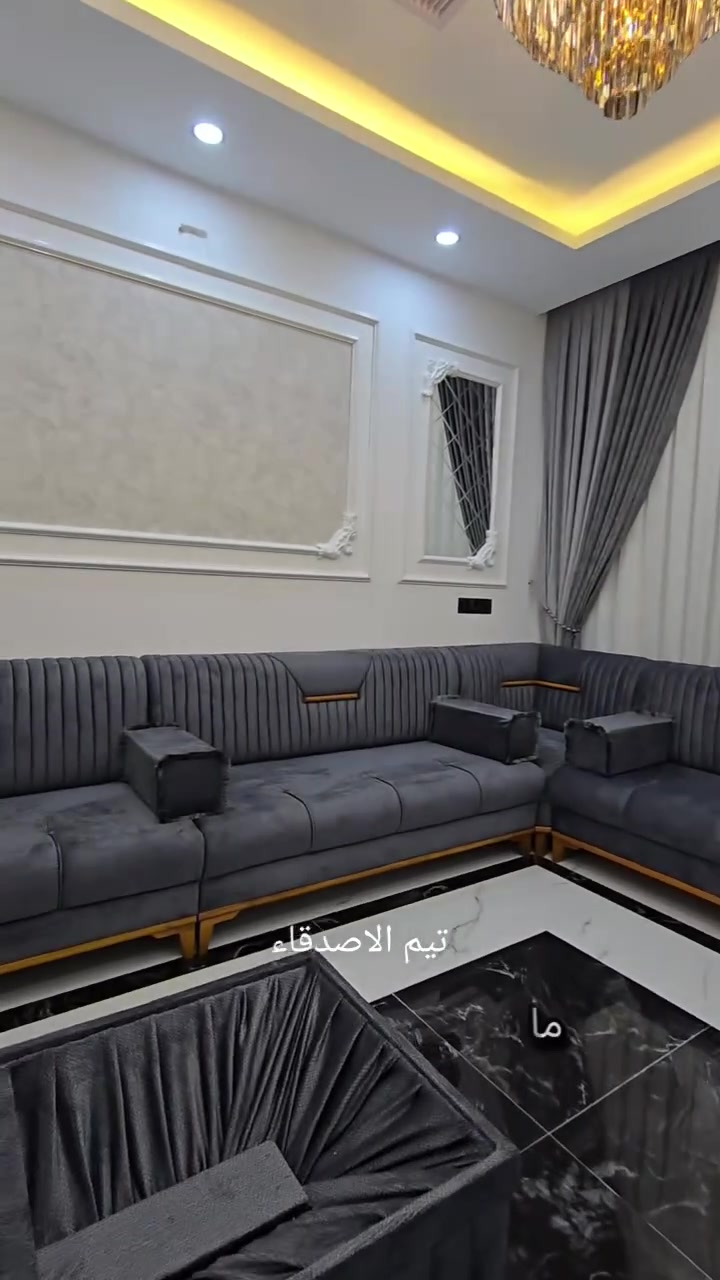 عنوان معرض موصل 
قادسيه مقابل ملعب الامواج
***********
***********
وحياكم الله من ممشاكم لحد ملكاكم 🤍
