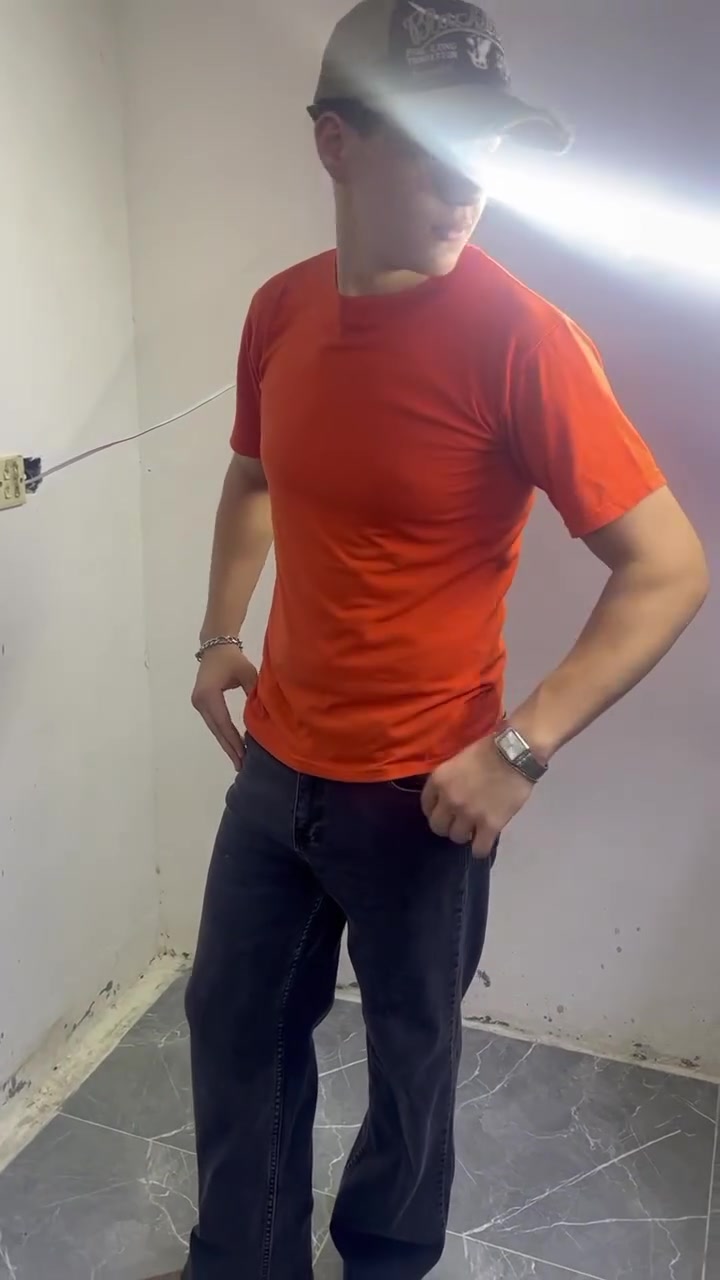 تيشيرت خامة صيفيه بارد
قياس القطعة[ L ]
تلبس وزن 75_80 ضابه ع جسم 
يوجد توصيل لجميع محافضات العراق 
للحجو والاستفسار مراسلة الصفحة او واتساب ***********
السعر[ 8 ]الف
