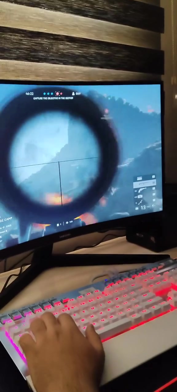ماوس باد • شحن وايرلس • إضاءة RGB