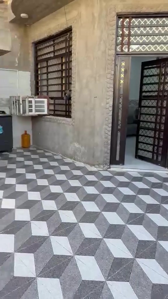 دار لبيع م ١٦٠ بناء جديد
خدمات
قبل حي زيتون 
الاتصال عل رقم ***********
