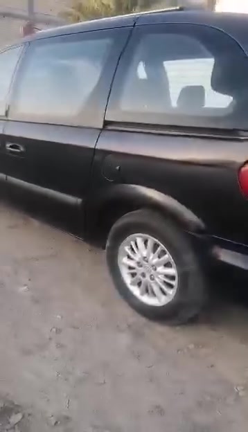 كلايسر موديل 2007 بغداد بها منظومة غاز جديدة محرك يقصر دهن قليل جدا تبريد قطعة وحدة ثلج بيع او مراوس سعر( 55)ورقة مكاني الحمزة الغربي حلة اتصال *********** او ***********  بي واتساب
