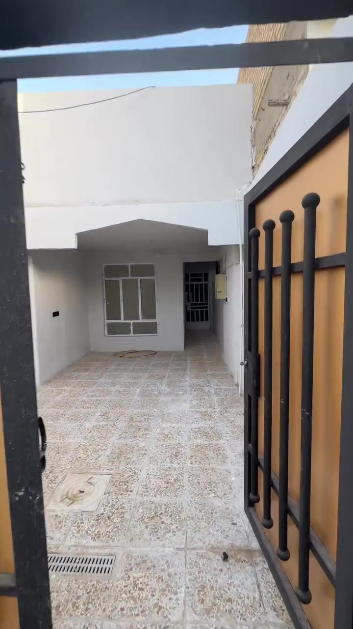 دار طابقين • ٢٠٠م • ٤ غرف