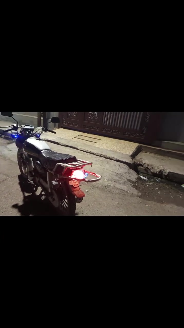 نعمه برو 24 حجم المحرك 200 السعر 500 وبيها مجال***********
