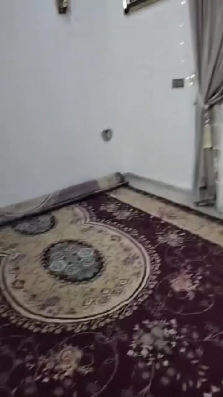 السلام عليكم زوليه كلش نظيفه وجديده رايدها 100الف 6+3متر
الشراي يتصل وتساب***********
اتصال***********
