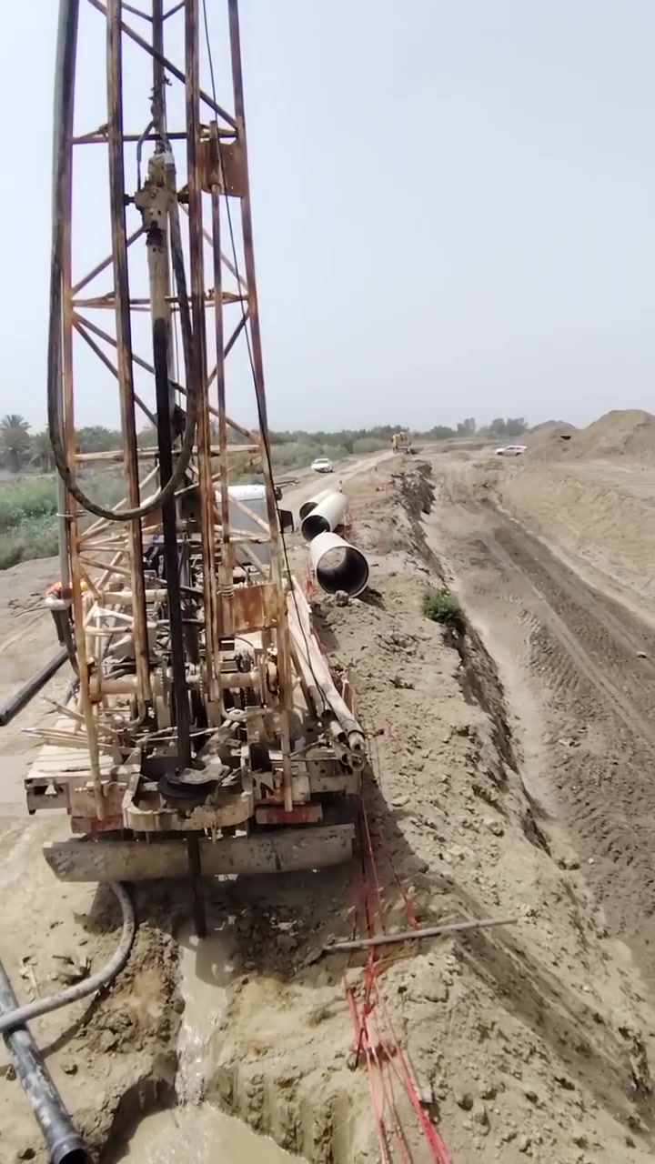 لحفر الابار الارتوازيه
***********
يعلن عن حفر الابار بكافة الاحجام
غسل وتنشيف الابار 
حفر الركائز
حفر النقاط 
حفر وفحص التربه
وعمل كافه المقاولات العامه
نعمل في كافه محافضات العراق
دقه في العمل وسرعه في الانجاز
***********
***********
