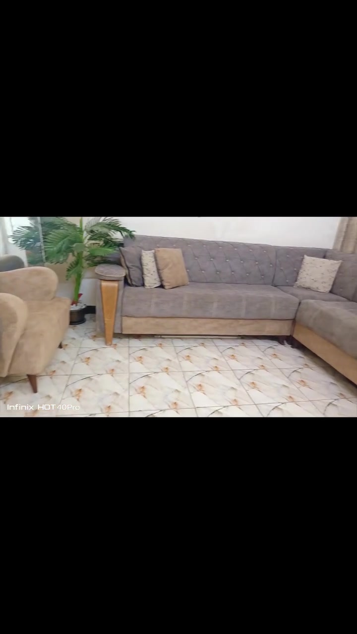 للبيع ديوان تسع مقاعد شغل عراقي درجة أولى 300وبي مجال للاستفسار ***********

