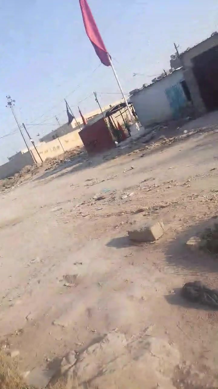 دار للبيع • شارع الاول • ٣٠٠م