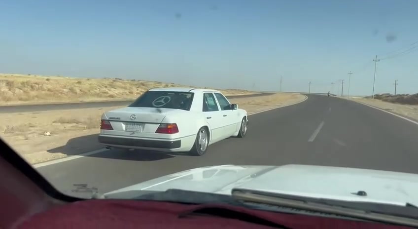 مارسدس دب موديل 92 رقم ديالى سنويه صار سنتين صاقطه كير محرك بطه 3000شرط تبريد ثلج ❄️ قواعد دبلات بلاد صبغ بلاد بس قطعتين السعر 75 مكاني ديالى جلولاء للاستفسار ***********
