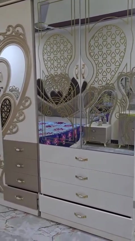 سلام عليكم
غرفه تركي جديده ونضيف كلش
مكانه حي الأمير ناصريه
***********وتساب
