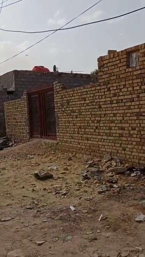 سلام عليكم هيكل البيع المساحه 200 غرفتين وصاله وستقبال ومطبخ وصحيات داخليه وخارجيه شارع الحرس الوطني شارع الجنسيه السعر 33 /
***********

