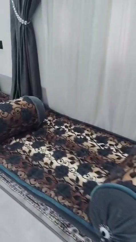 خياطة حسب الطلب • جوادل • مخاد