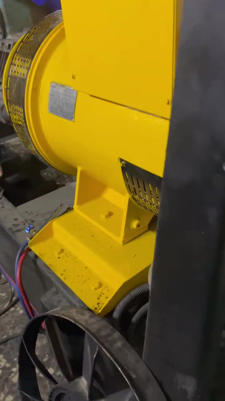 جار الطبك 113 بم 88 اوربي
توليد 350 KVA انجة بلادي
للاستفسار ***********
